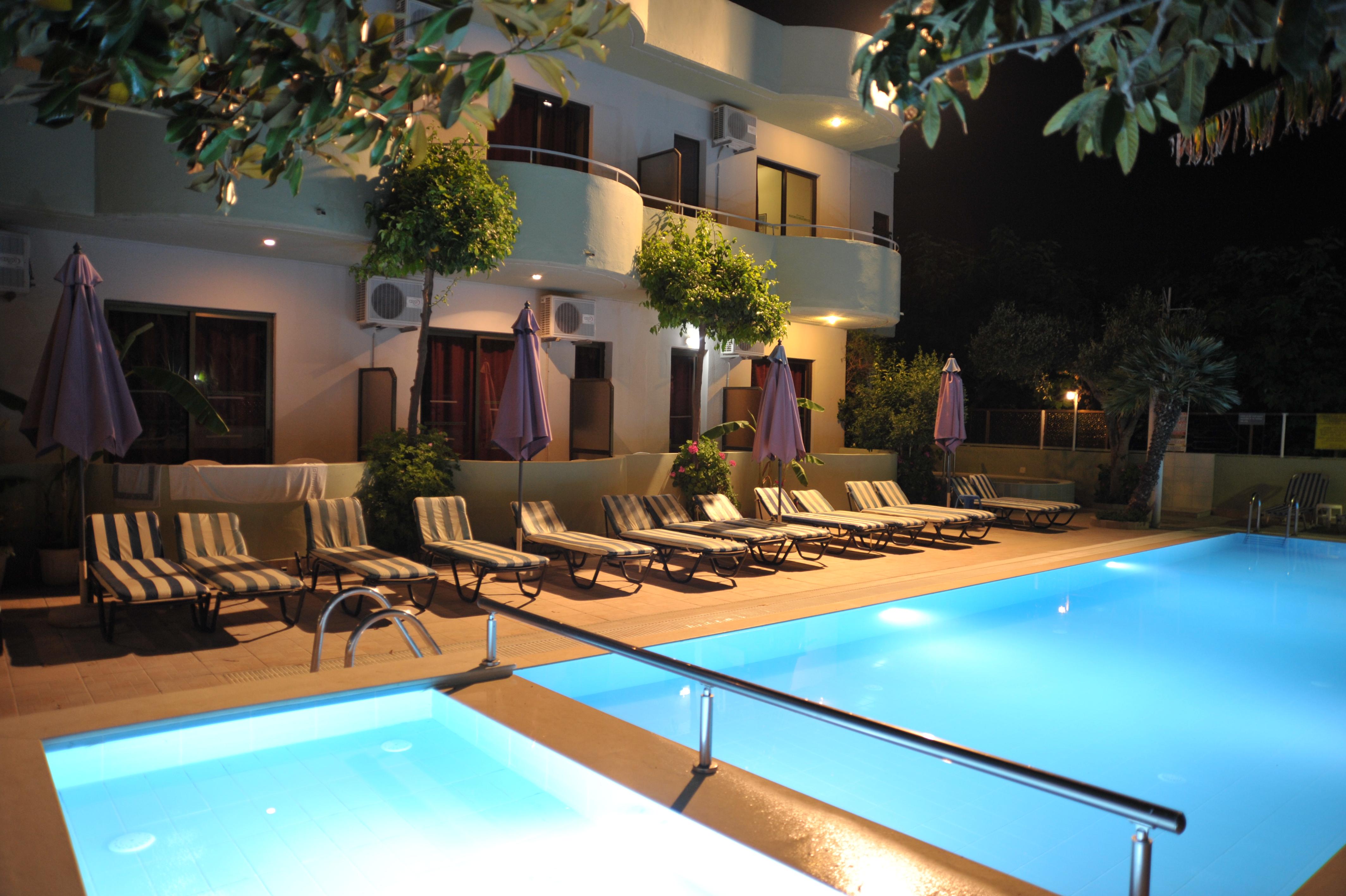 Anseli Hotel Кремасти Экстерьер фото