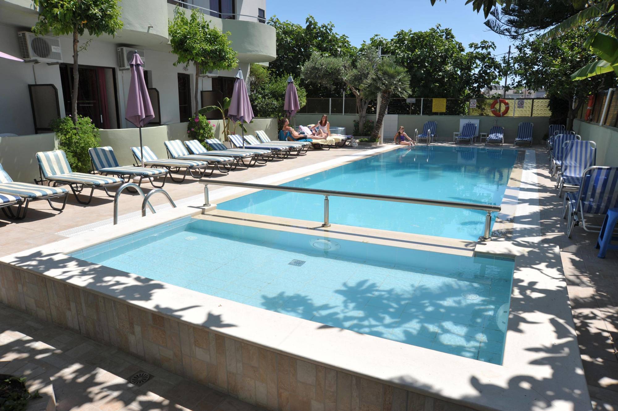 Anseli Hotel Кремасти Экстерьер фото